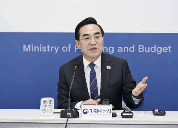 박홍근 기획예산처 장관, 기획예산처 출입 기자단 간담회 (4)