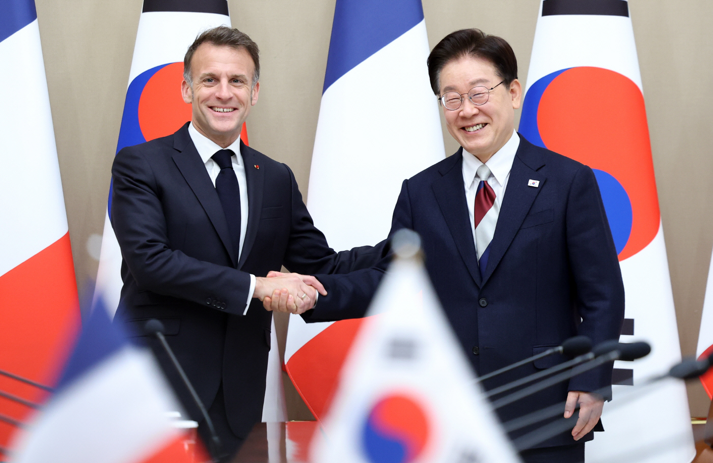 한-프랑스 확대 정상회담<YONHAP NO-2901>