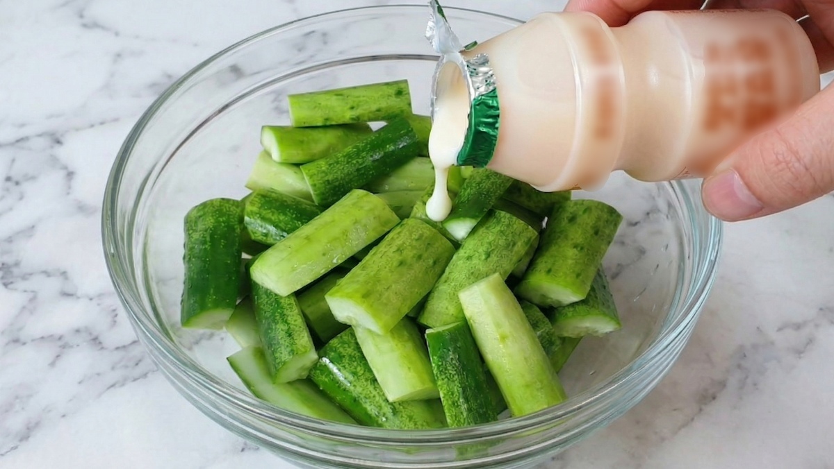 Transform Your Cucumber Salad: Discover the Unique Yogurt Twist for 2026!