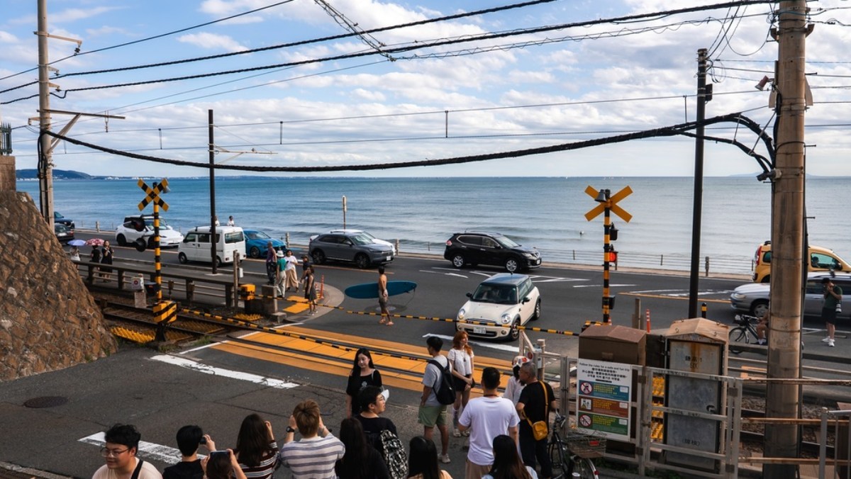 Overtourism Crisis: How Korean Dramas are Transforming Kamakura into a Tourist Hotspot