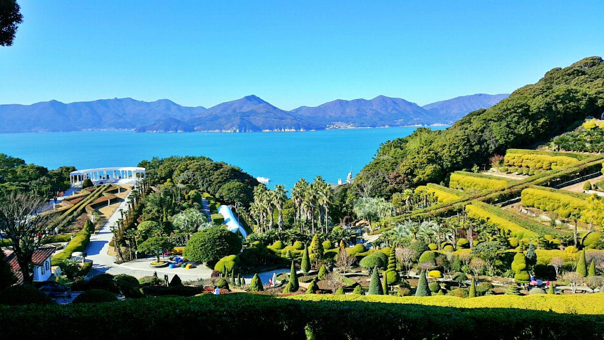 &nbsp;   Oedo Botania / YOO DAE SOUNG-Shutterstock.com