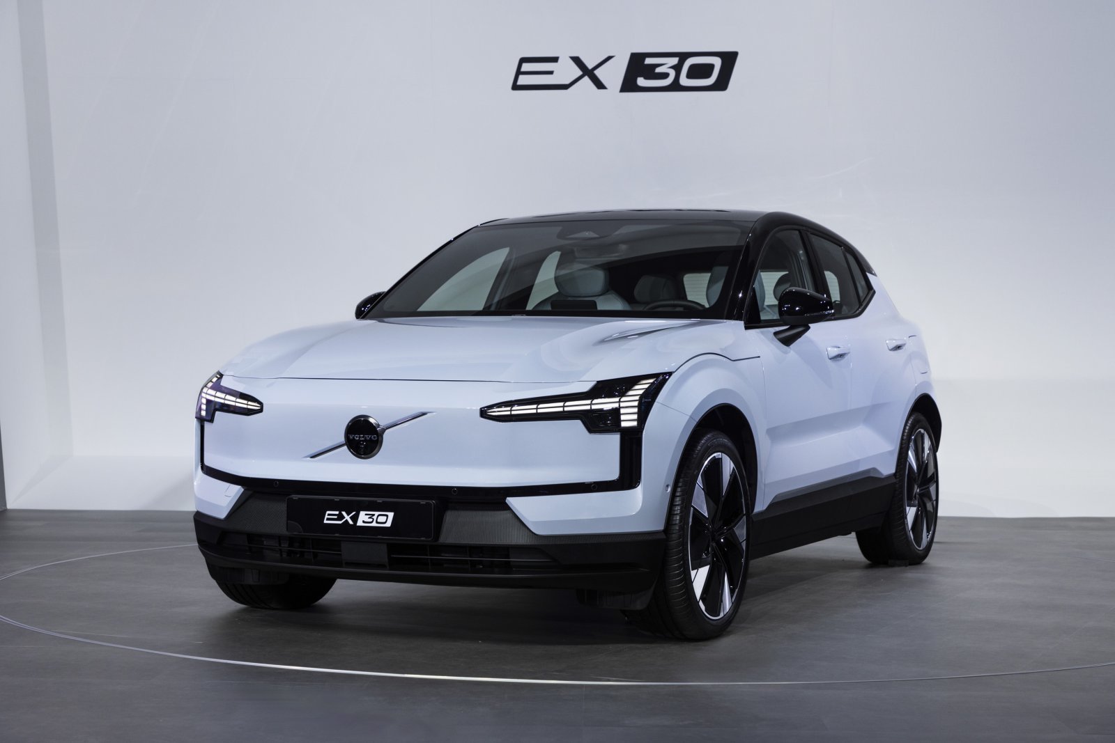 볼보자동차 EX30