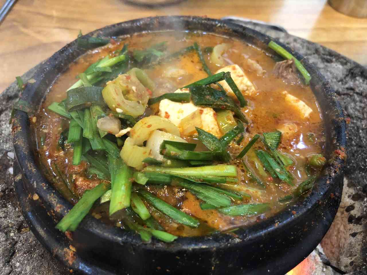 음식 팔아서 빌딩 세운 맛집