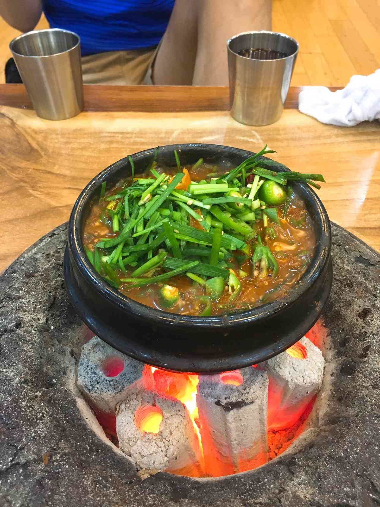 음식 팔아서 빌딩 세운 맛집