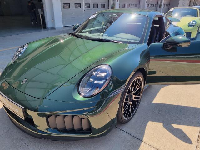 인제 스피디움에서 신형 포르쉐 911 터보S 쿠페 모습 사진김수지 기자