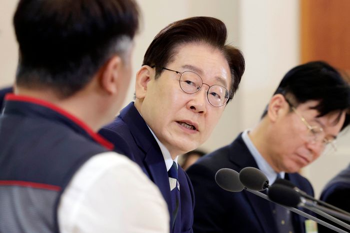 이재명 대통령이 지난 10일 청와대에서 열린 민주노총 초청 간담회에서 발언하고 있다. ⓒ 뉴시스