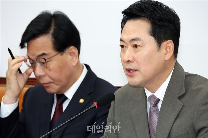 장동혁 국민의힘 대표가 2일 오전 서울 여의도 국회에서 열린 국민의힘 최고위원회의에서 모두발언을 하고 있다. ⓒ데일리안 홍금표 기자