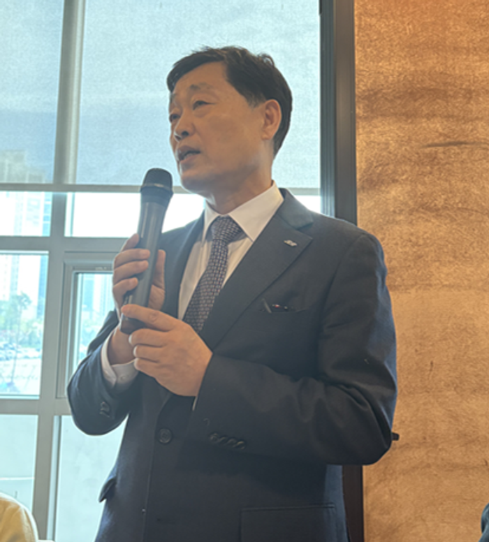 14일 출입기자단 간담회에서 발언 중인 정왕국 SR 대표이사.ⓒ국토교통부 출입기자단