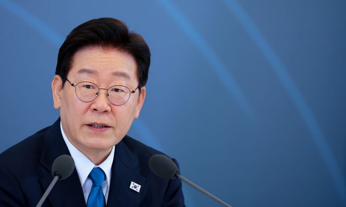 이재명 대통령이 15일 청와대에서 열린 규제합리화위원회 제1차 전체회의에서 발언하고 있다.ⓒ뉴시스