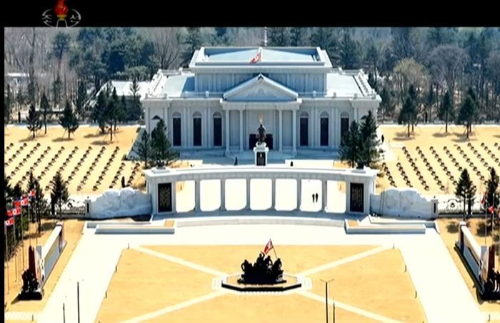 현대적 평양을 상징하는 화성지구에 세운 해외군사작전 전투위훈기념관.ⓒ조선중앙TV