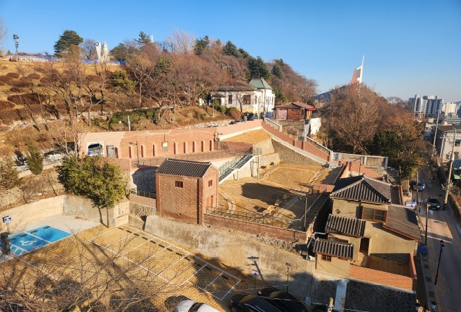 구 개항장 소금창고 전경 ⓒ 인천시 제공
