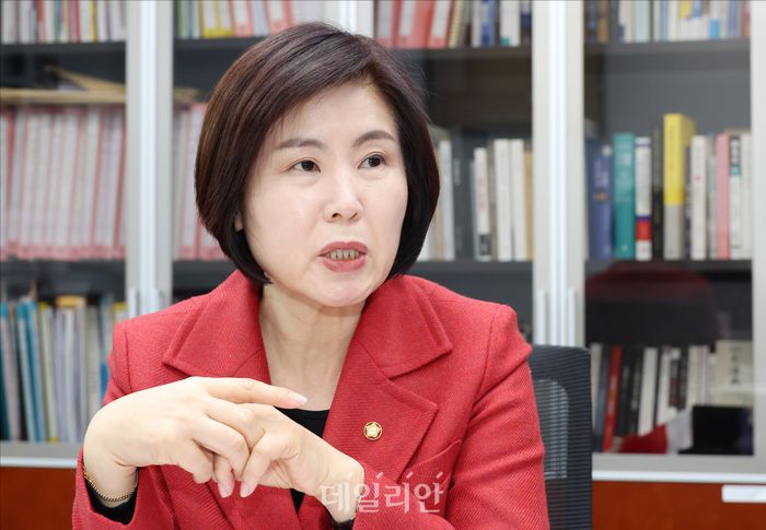 김미애 국민의힘 의원이 데일리안과 인터뷰를 하고 있다. ⓒ데일리안 홍금표 기자