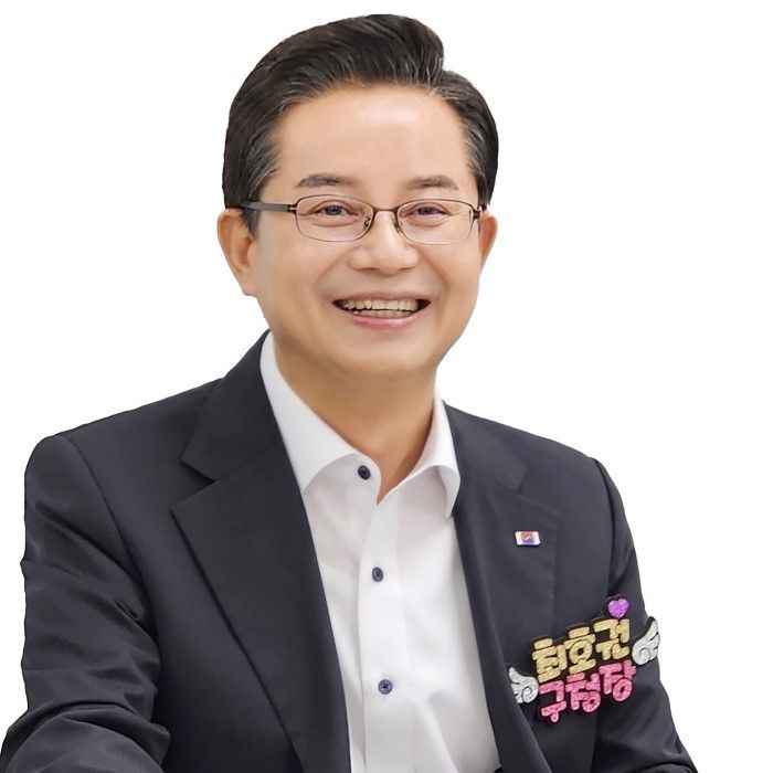 국민의힘 서울시당 공천관리위원회가 6·3 지방선거 서울 영등포구청장 후보 공천 과정에서 최호권 현 구청장을 배제하고 후보를 다시 공모하기로 했다.ⓒ영등포구 제공