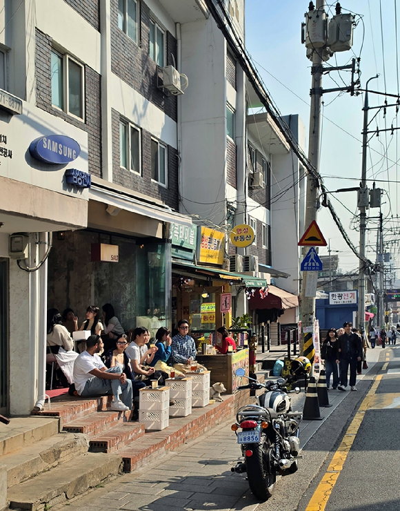 &nbsp;  Sinheung-ro scene [Photo=Park Seong-gi]