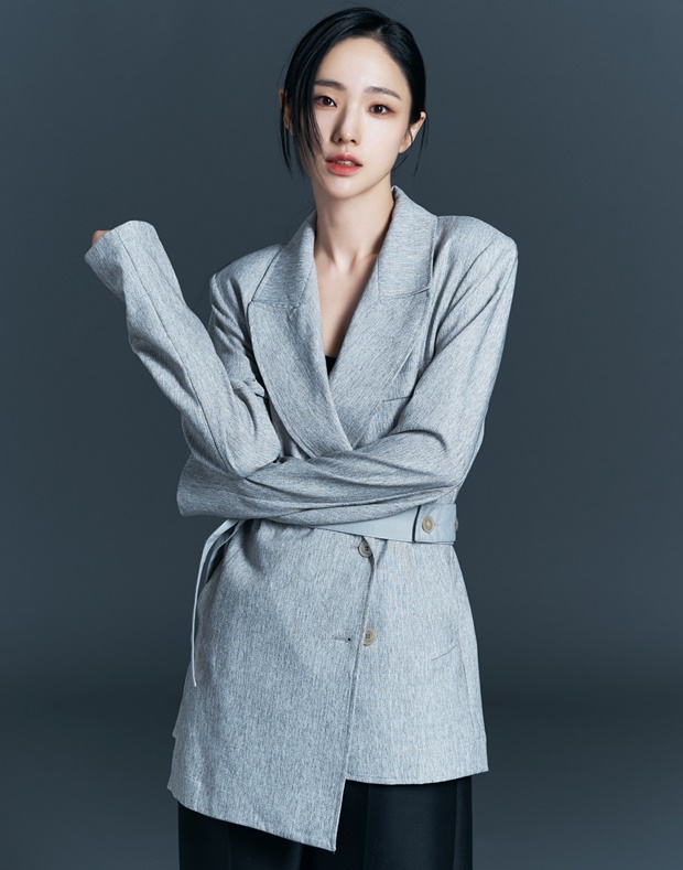 박아인