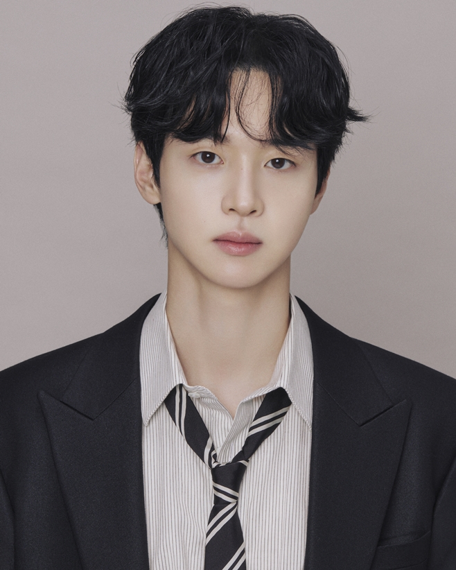 누룩 장동윤 감독