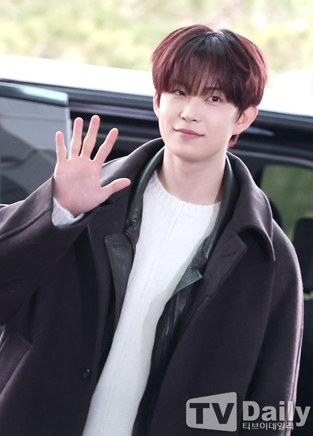 알파드라이브원 김건우