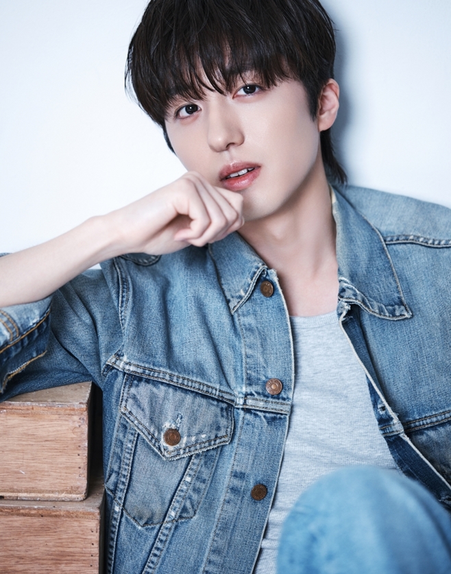 강찬희