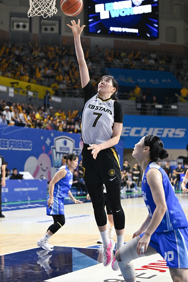 KB Stars Triumph: How They Dominated the Playoffs to Reach the Finals