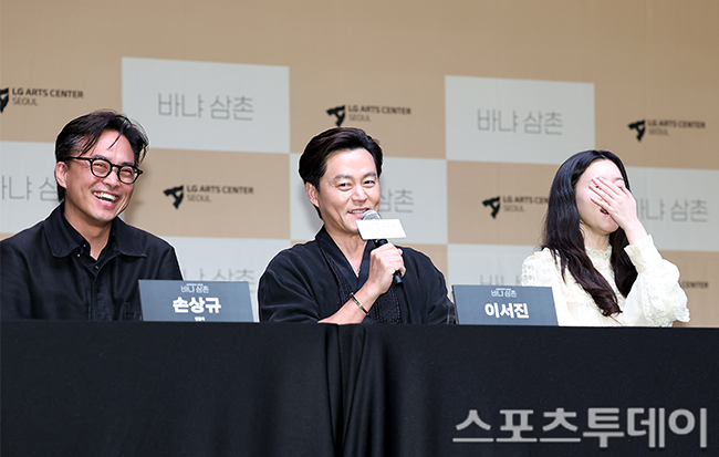 Uncle Vanya 2026: How Lee Seo-jin’s Humor Brings New Life to a Classic