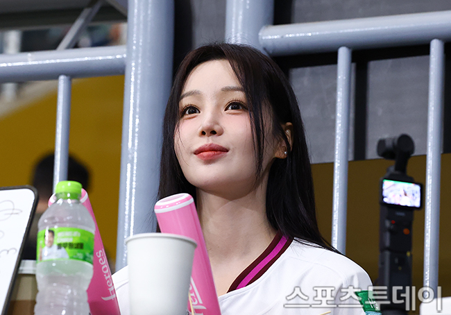 Why Nam Gyu-ri’s First Pitch at LG Twins Game Has Fans Buzzing: A Must-See Moment