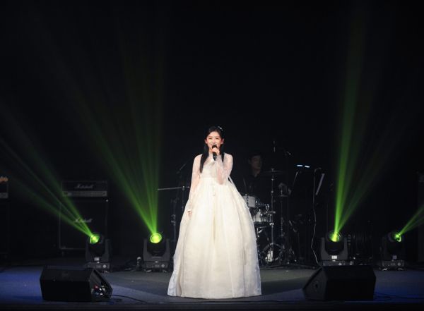 Why Lee Yoon-a’s Recent Mini Concert is a Must-See for Fans of Korean Culture