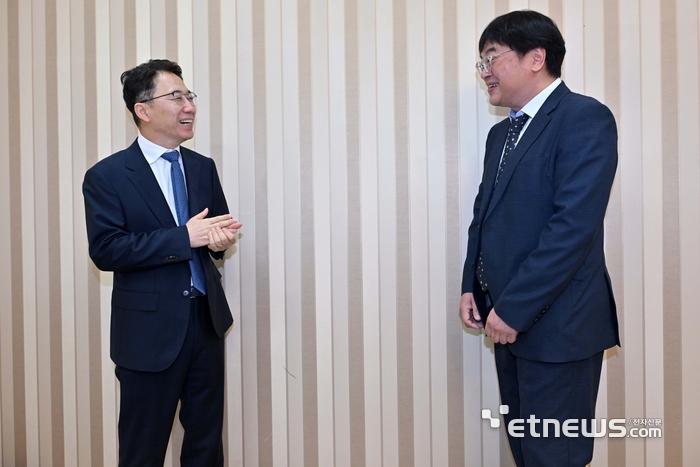 [데스크가만났습니다] 최치호 한국과학기술지주 대표 김민수기자 mskim@etnews.com