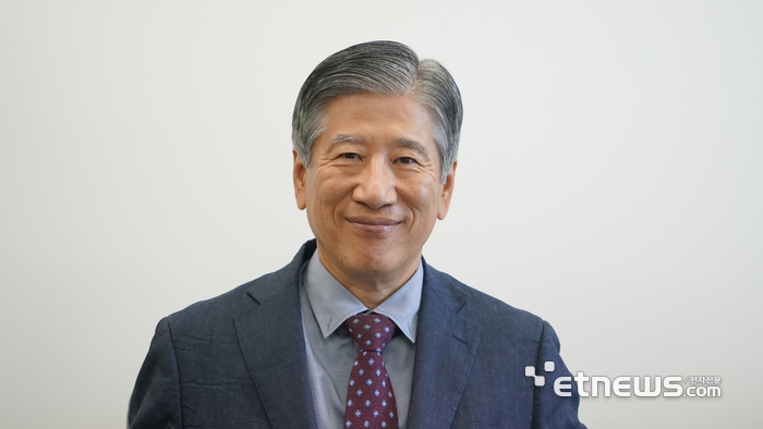 현 수   직업교육정책연구소 연구소장