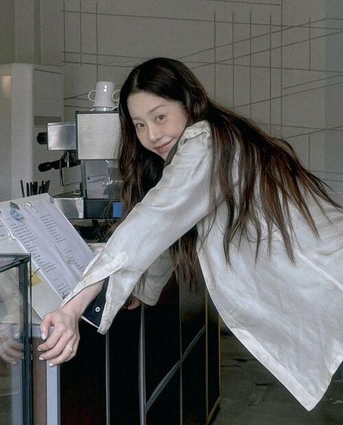 Go Hyun-jung Instagram