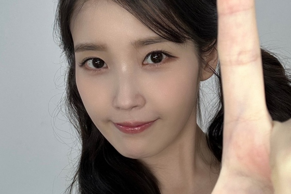 출처: 아이유 SNS