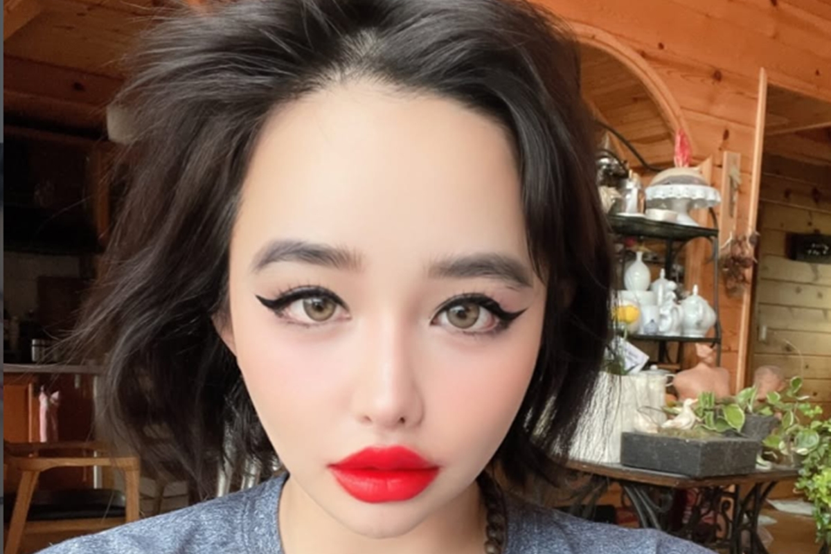 출처: 박봄 SNS
