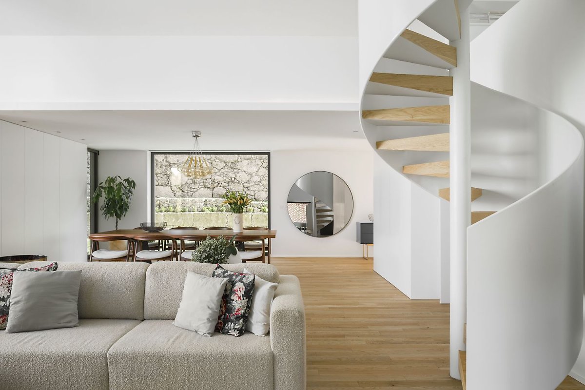 Hous3 ©Ivo Tavares Studio