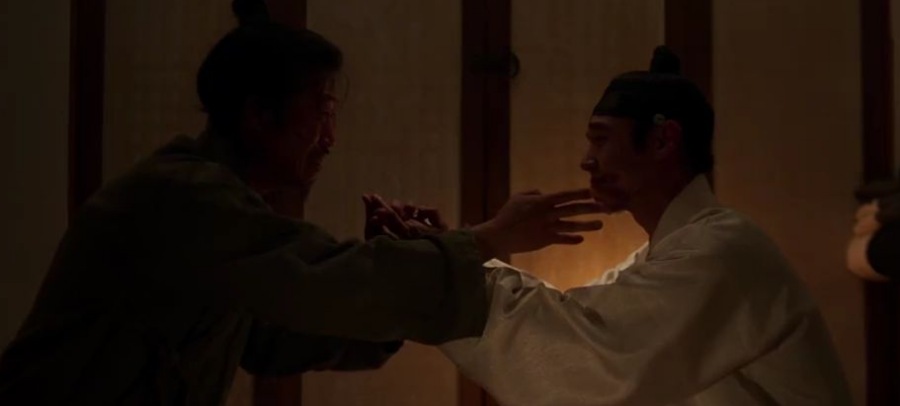 영화 '왕과 사는 남자'의 뮤직비디오 '벗'이 공개됐다. / 사진 :  쇼박스 공식 SNS 영상 캡처