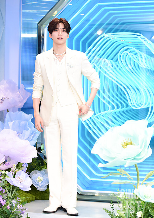 ZeroBaseOne (ZB1) Seong Hanbin © Choi Eun-hee, Reporter oso0@slist.kr