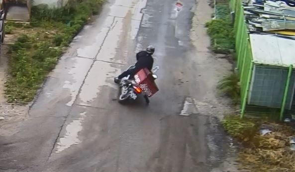 春の雨、バイク事故が増加の危険性！