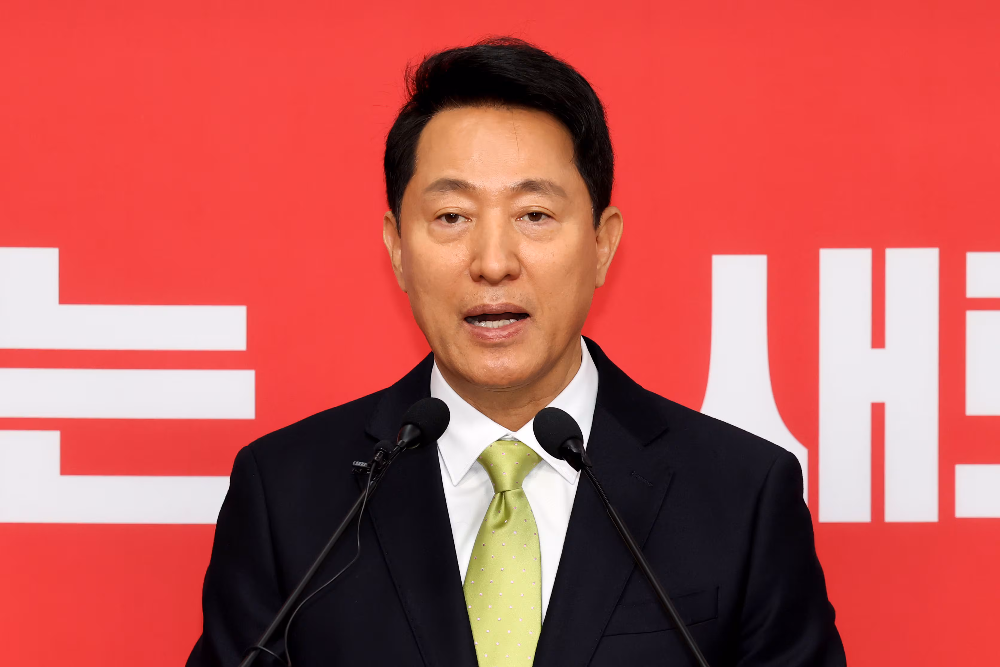 6.3전국동시지방선거 국민의힘 서울시장 후보로 확정된 오세훈 서울시장이 18일 오전 서울 영등포구 국민의힘 중앙당사에서 기자회견을 하고 있다. /뉴스1