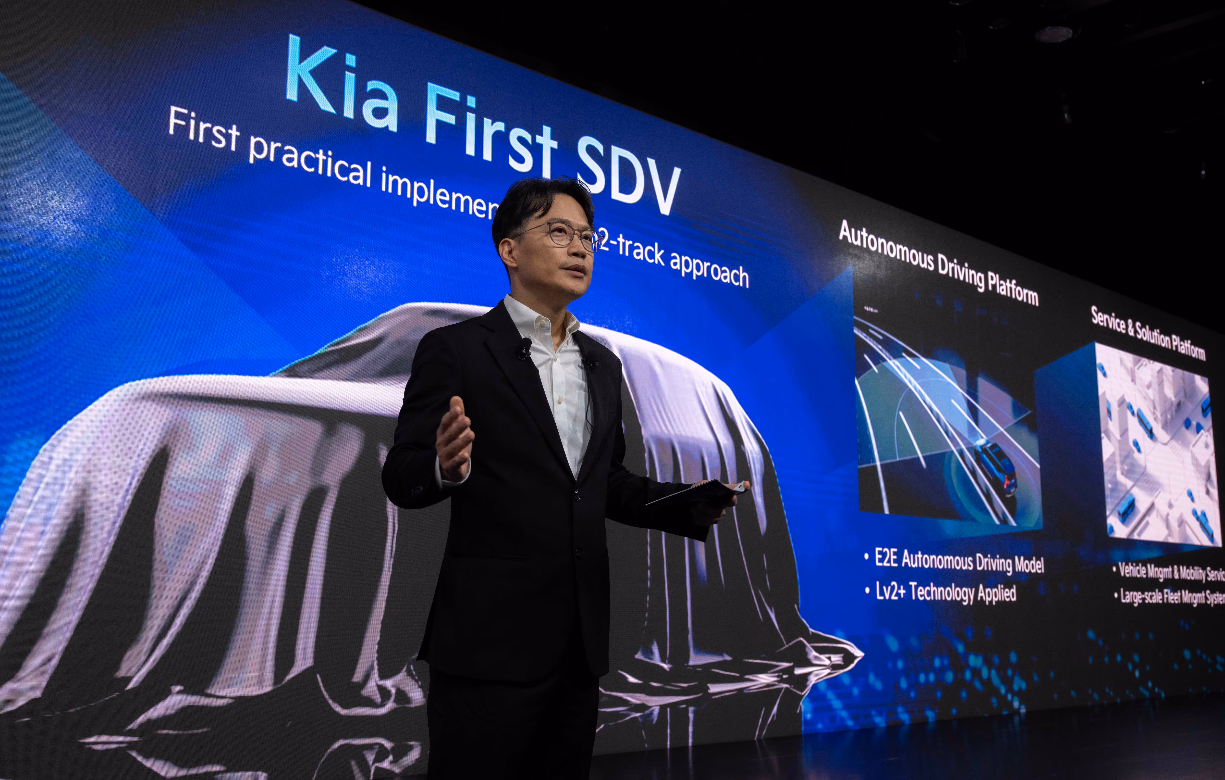 박민우 현대자동차·기아 AVP본부장(사장)이 9일 서울 중구 신라호텔에서 열린 2026 CEO 인베스터 데이에서 자율주행 전략에 대해 설명하고 있다. /기아 제공