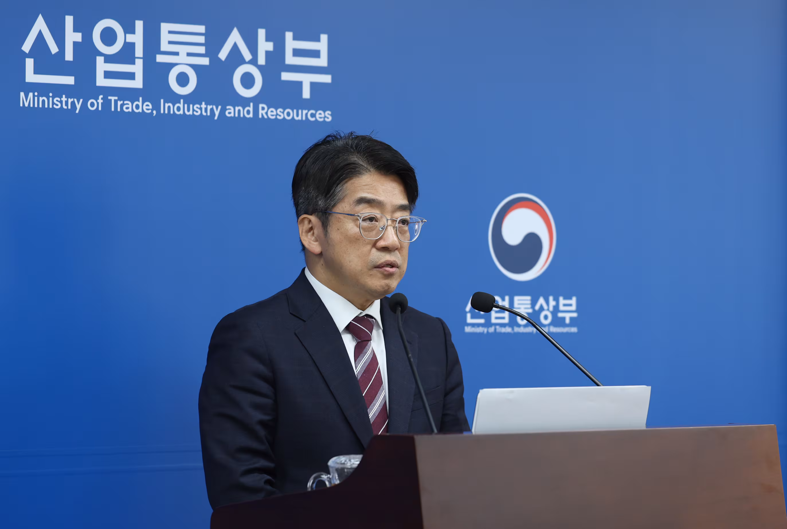 양기욱 산업통상부 산업자원안보실장이 31일 오전 정부세종청사 산업부 기자실에서 중동전쟁 관련 국내 석유·가스 가격 동향, 주요 업종 영향 및 대응 등에 관한 브리핑을 하고 있다. /산업통상부 제공
