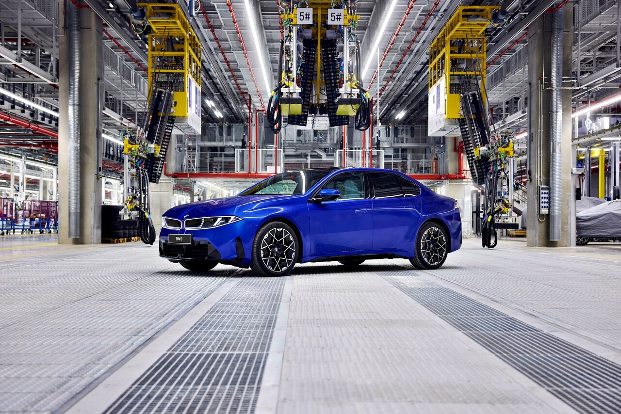 BMW 독일 뮌헨 공장에서 생산되는 BMW 더 뉴 i3. / BMW