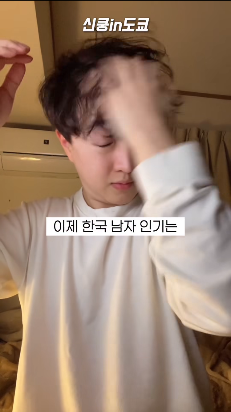 0490f719bd856fff20afd8b236ef203e324e1806daee2183