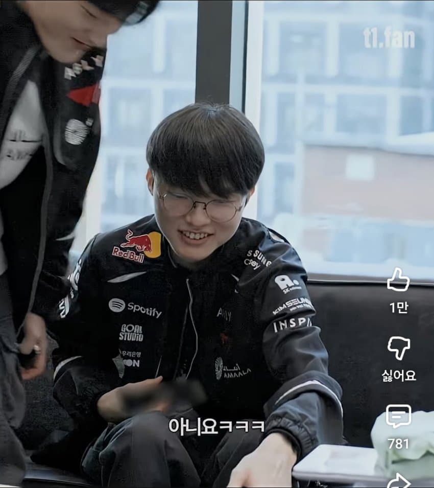 1ebec223e0dc2bae61abe9e74683726d30d6aecbee758fa995a3613df9b5bd2e50d791e1baa2e308af9911ec644953df7df6