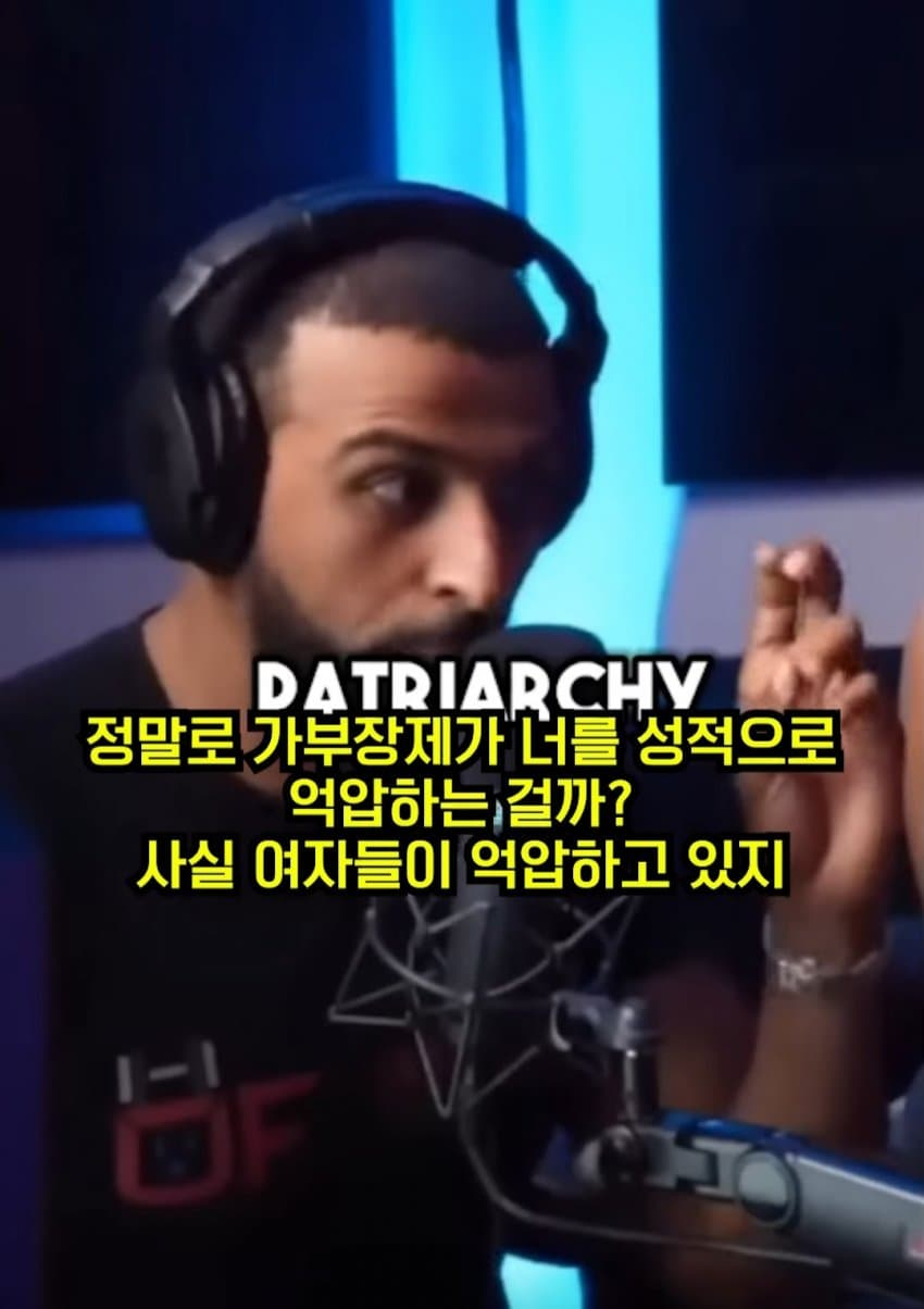 24b0d121e09c28a8699fe8b115ef046b6466923727