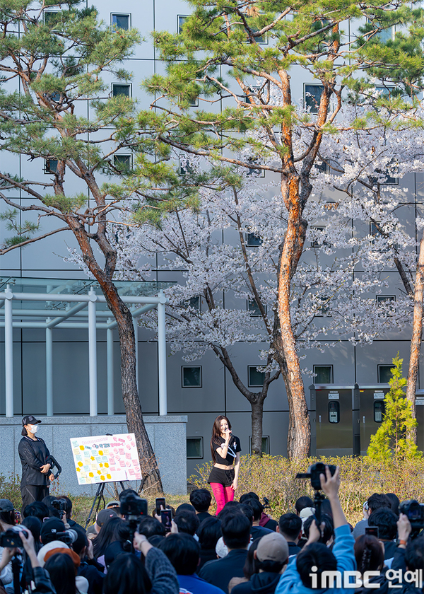 引用：iMBC연예