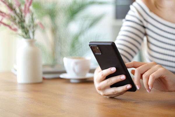 정부와 이동통신 3사가 'LTE·5G 통합요금제' 도입을 결정하면서 이용자 편익이 어디까지 확대될지에 관심이 쏠린다. [사진: 셔터스톡]