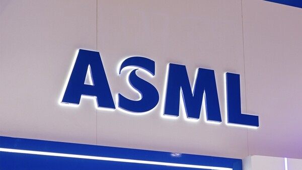 미국 의회의 신규 수출 규제 제안으로 ASML 주가가 하락했다. [사진: 셔터스톡]