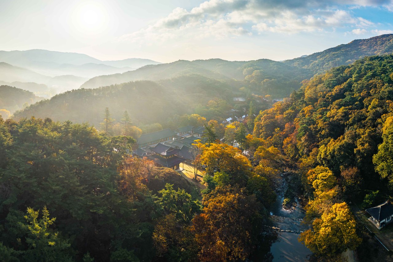 공주 마곡사 전경 / 사진=한국관광공사 포토코리아@이효직