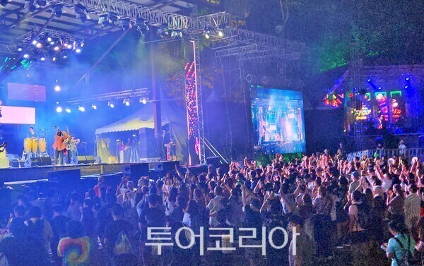 지난 2025년 6월 말레이시아 사라왁 쿠칭에서 열린 ‘레인포레스트 월드 뮤직 페스티벌(RWMF)’/사진-투어코리아