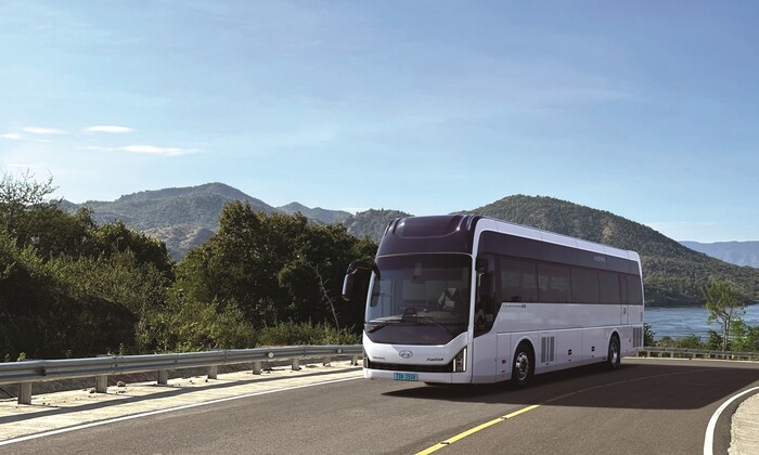 How Hyundai’s FCEV Buses Are Revolutionizing Public Transport: Key Features and Benefits Explained