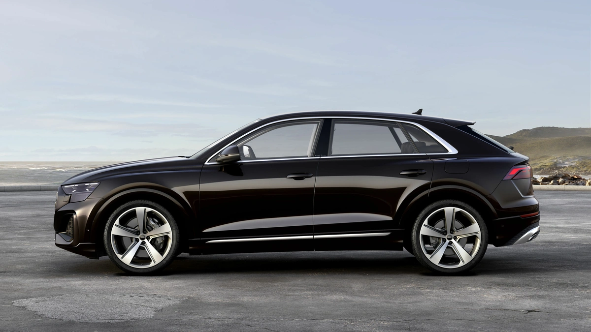 “카이엔 차주들 주목!” 아우디 Q8 풀체인지 실체 공개되자 반응 폭발