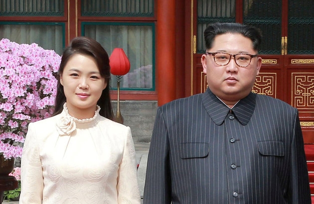 남북정상회담] 리설주 여사 저녁 만찬 참여… 북한 퍼스트레이디 최초 방문 - 한국금융신문